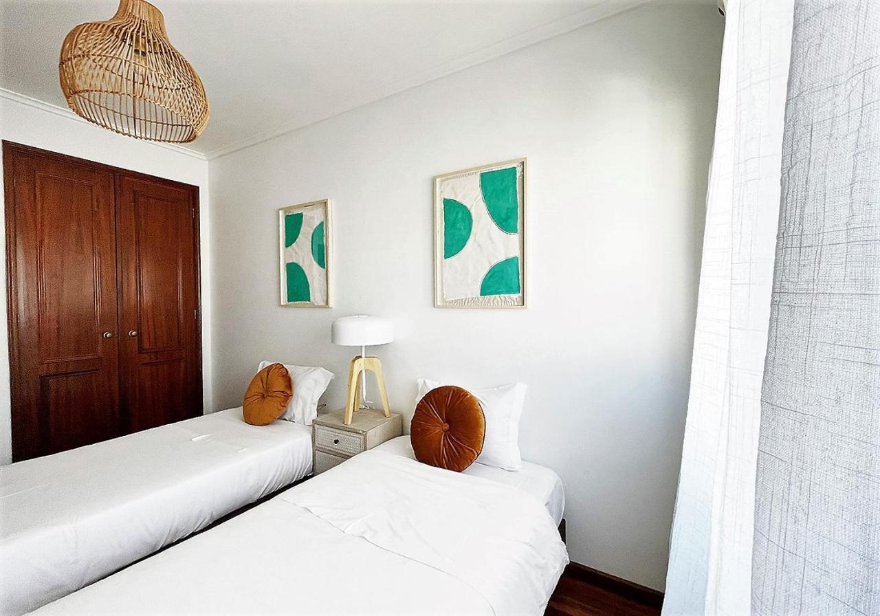 Green House Free Netflix And Garage Aveiro Extérieur photo